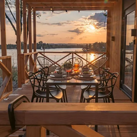Skansen Lux Hotel